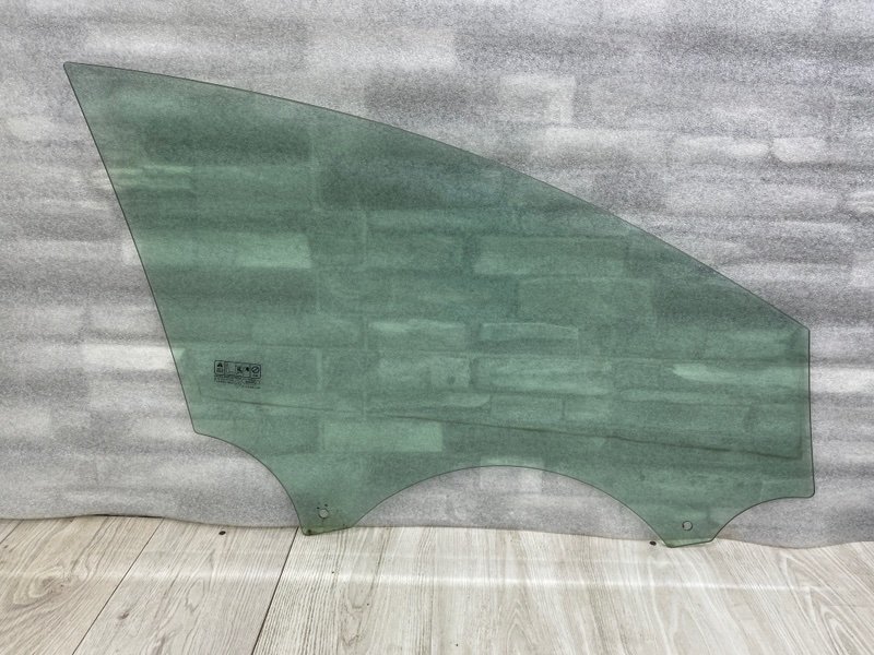 Стекло двери передней левой, 1000 рублей, Москва