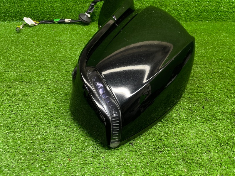 Зеркало левое, 30000 рублей, Москва