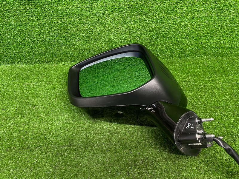 Зеркало левое, 30000 рублей, Москва