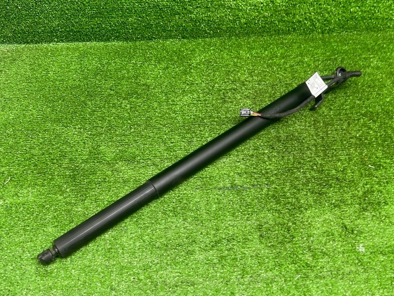 Амортизатор двери багажника, 18000 рублей, Москва