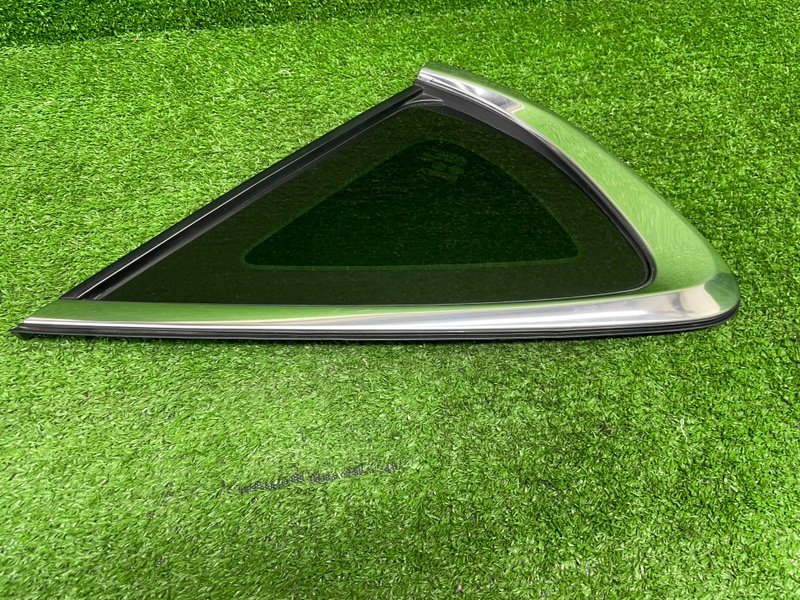 Стекло глухое зад. правое, 6500 рублей, Москва