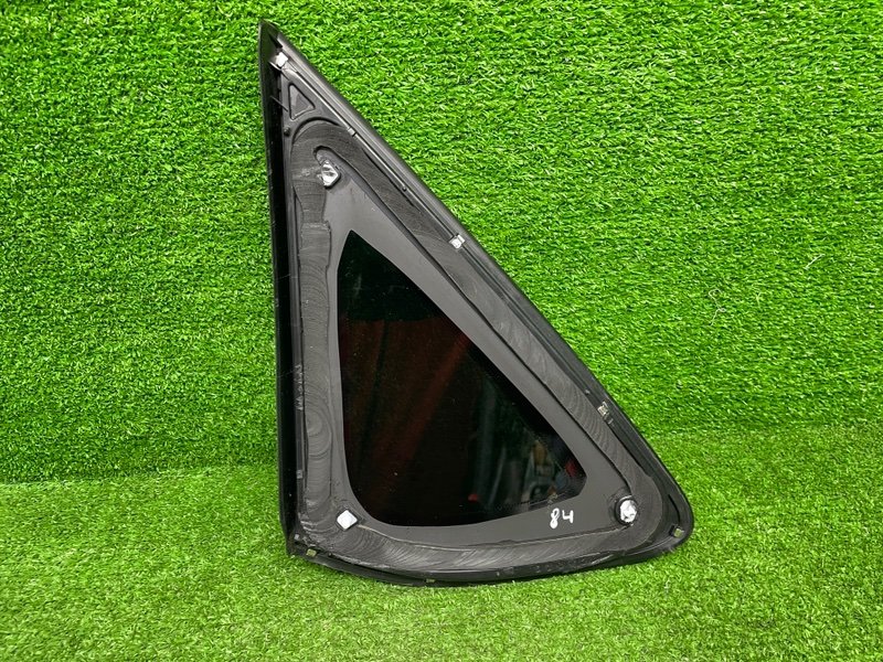 Стекло глухое зад. правое, 6500 рублей, Москва