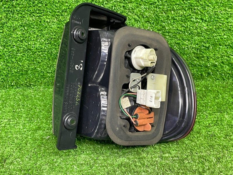 Фонарь задний левый, 5000 рублей, Москва