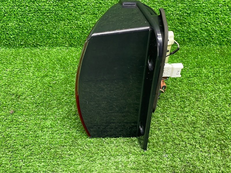 Фонарь задний левый, 5000 рублей, Москва