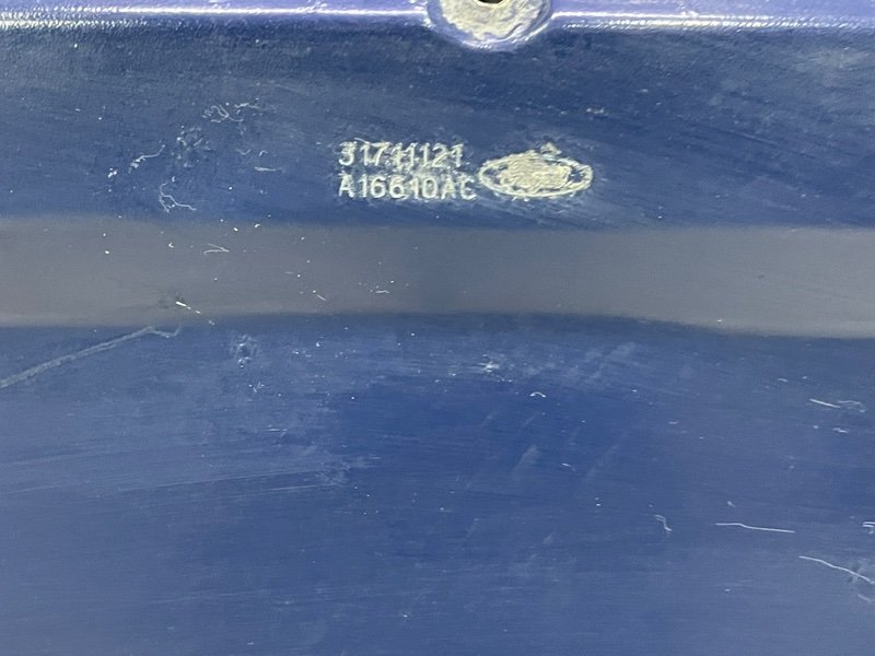 Капот, 19000 рублей, Москва