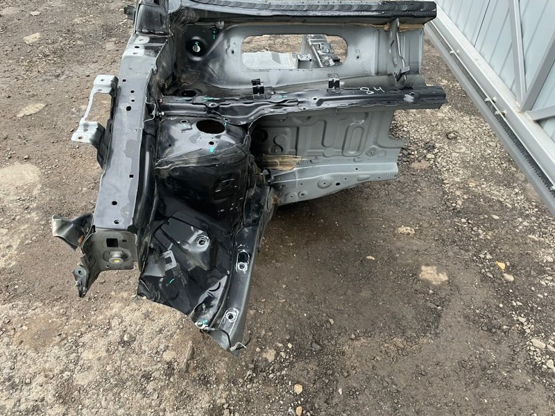 Порог со стойкой правый, 40000 рублей, Москва