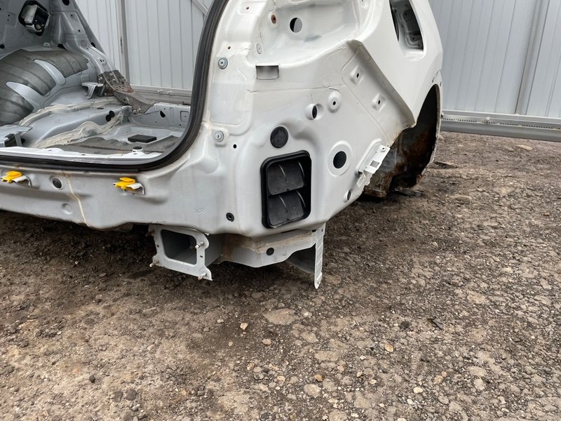 Крыло заднее правое, 40000 рублей, Москва