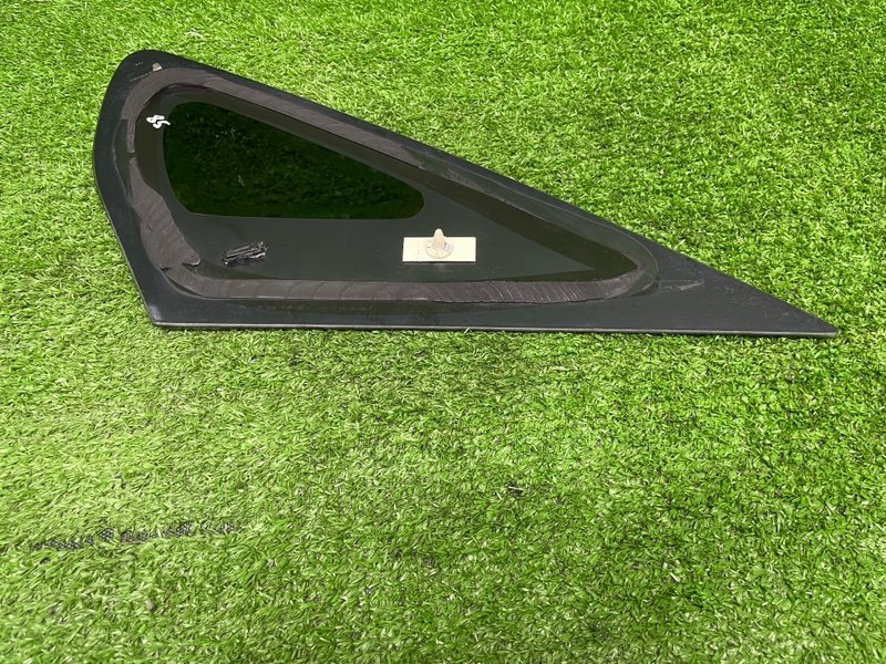 Стекло глухое зад. левое, 1500 рублей, Москва