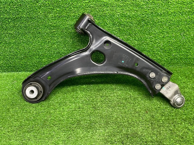 Рычаг передний левый, 6000 рублей, Москва