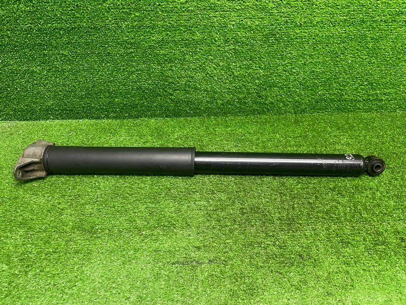 Амортизатор задний, 700 рублей, Москва