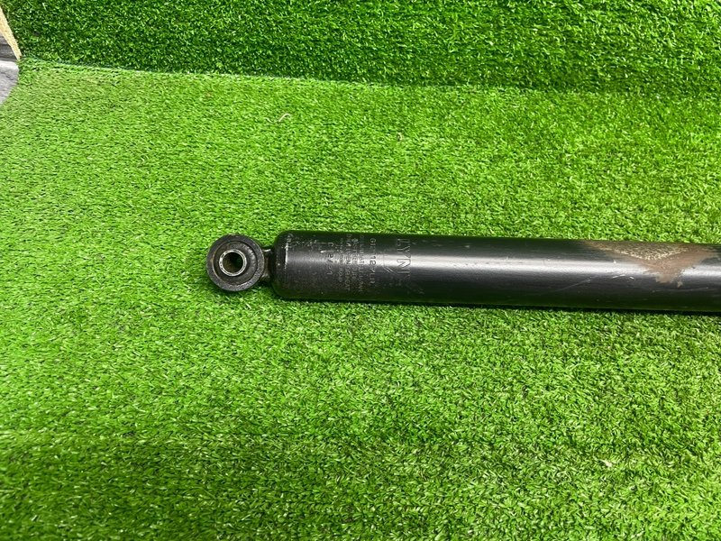 Амортизатор задний, 700 рублей, Москва