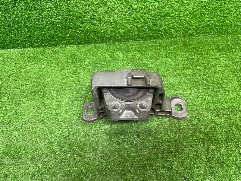 Опора двигателя, 3000 рублей, Москва