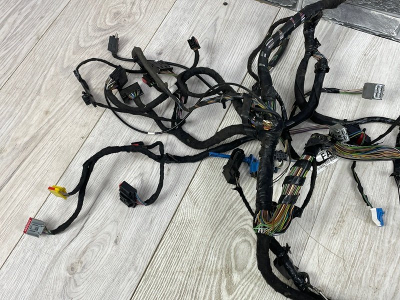 Проводка подторпедная, 2800 рублей, Москва