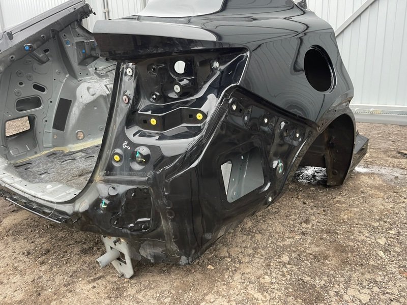 Крыло заднее правое, 100000 рублей, Москва