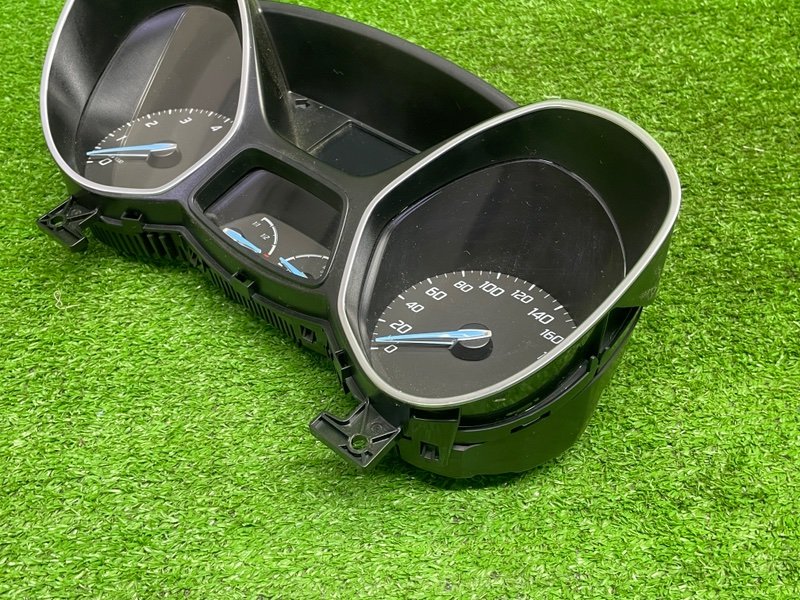 Панель приборов, 1550 рублей, Москва