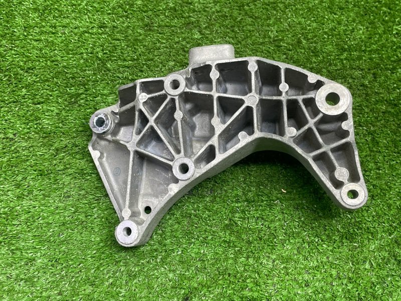 Кронштейн генератора, 3000 рублей, Москва