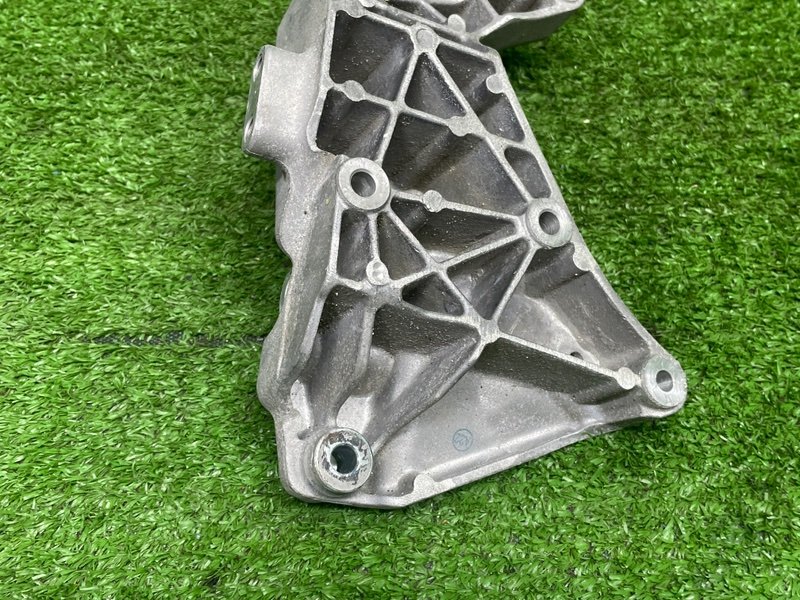 Кронштейн генератора, 3000 рублей, Москва