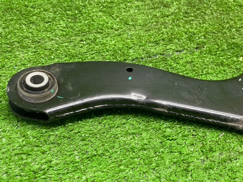 Рычаг задний верхний, 2500 рублей, Москва