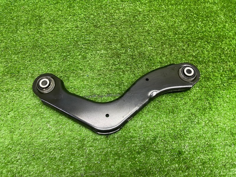 Рычаг задний верхний, 2500 рублей, Москва