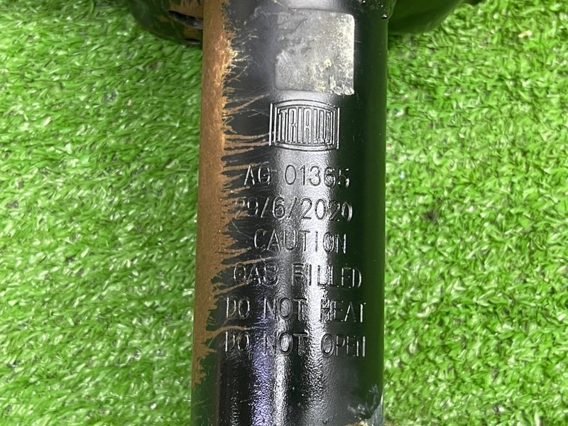 Амортизатор передний, 2000 рублей, Москва