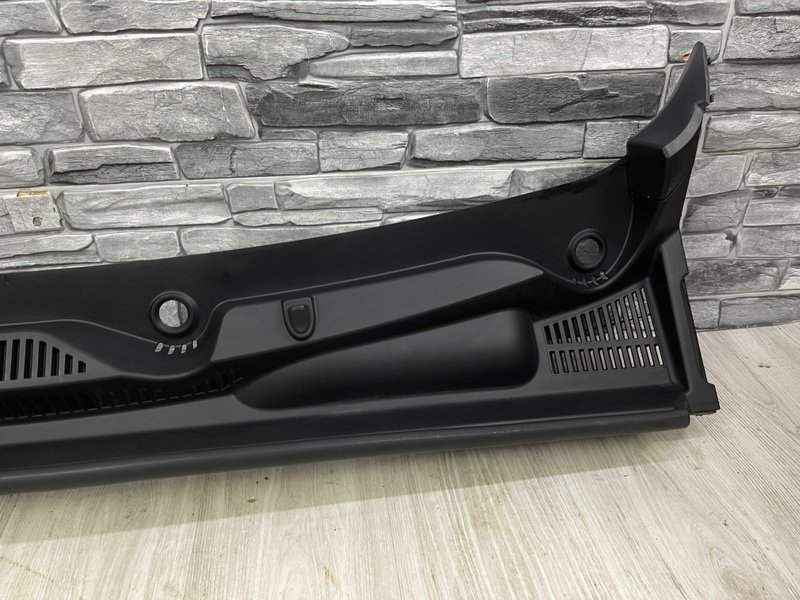 Планка под лобовое стекло, 7000 рублей, Москва