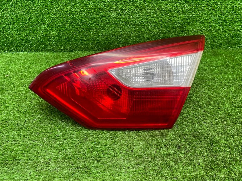 Фонарь задний правый, 7000 рублей, Москва