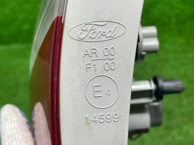 Фонарь задний правый, 7000 рублей, Москва