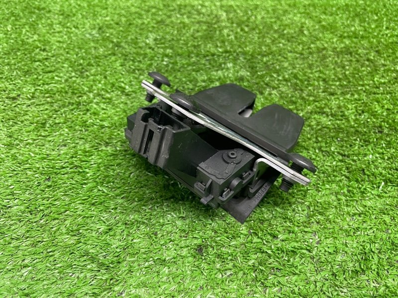 Замок багажника, 2100 рублей, Москва