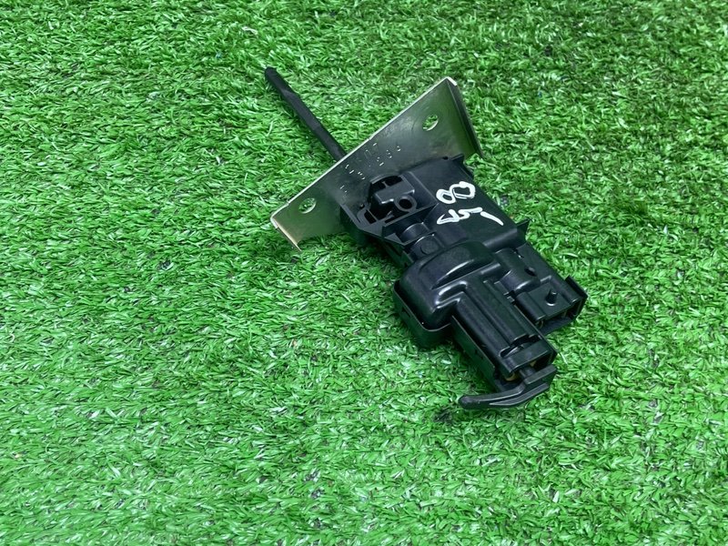 Активатор лючка бензобака, 2500 рублей, Москва