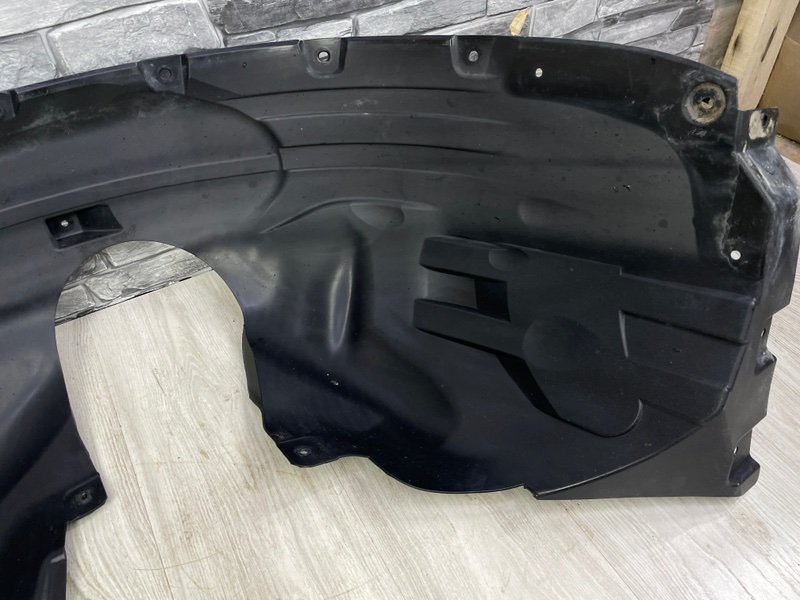 Подкрылок, 5000 рублей, Москва