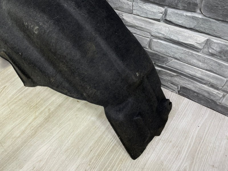 Подкрылок, 1500 рублей, Москва