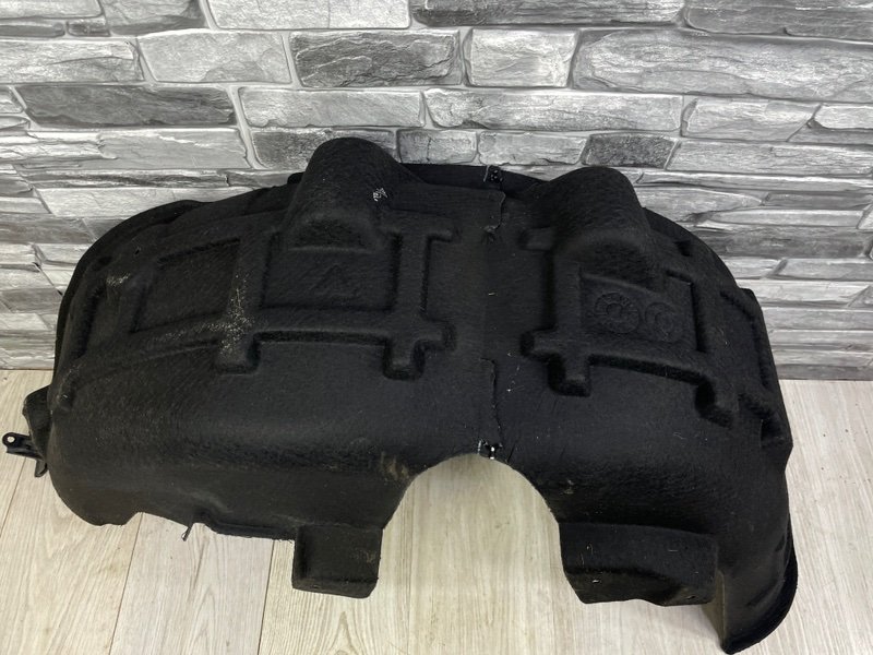 Подкрылок, 5000 рублей, Москва