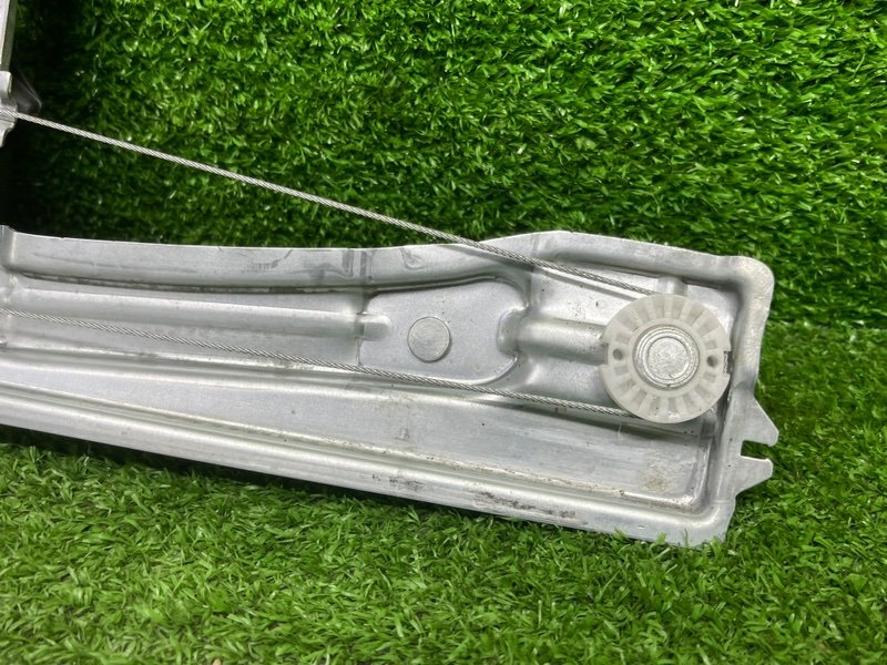 Стеклоподъемник задний, 5000 рублей, Москва