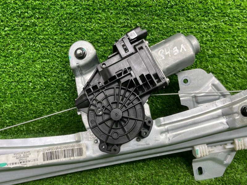 Стеклоподъемник задний, 5000 рублей, Москва