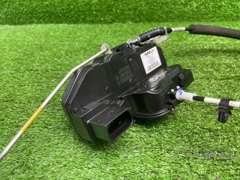 Замок двери передней левой, 8000 рублей, Москва