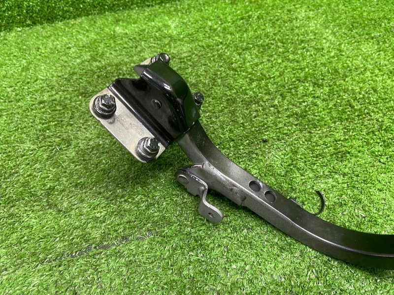 Петля крышки багажника, 3000 рублей, Москва