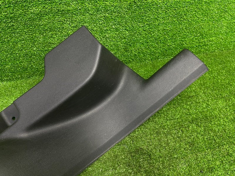 Накладка порога, 2000 рублей, Москва