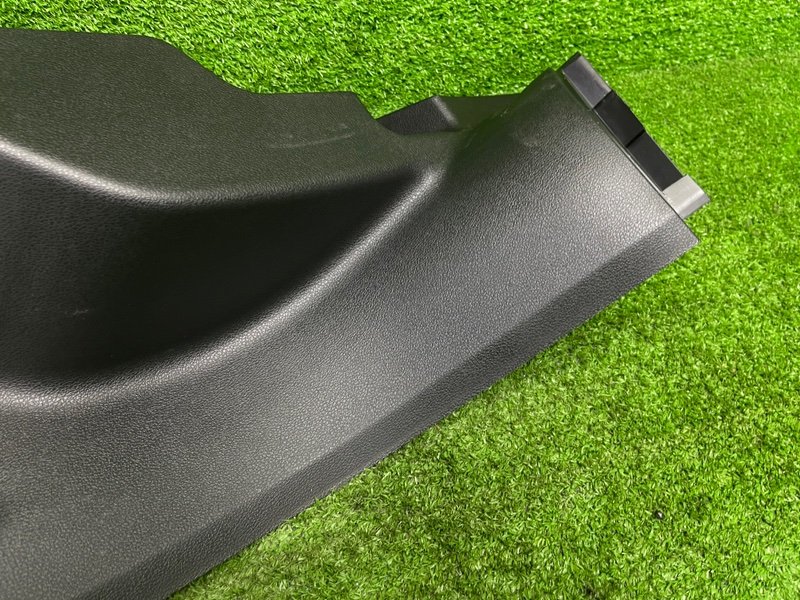 Накладка порога, 2000 рублей, Москва