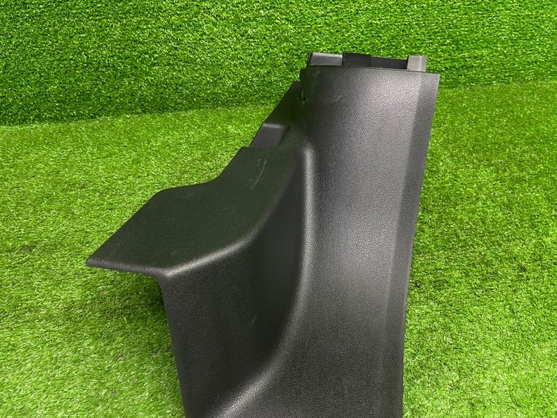 Накладка порога, 2000 рублей, Москва