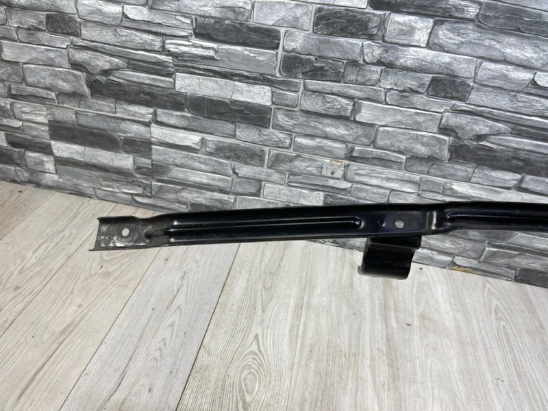 Кронштейн переднего бампера, 2000 рублей, Москва