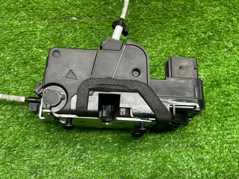 Замок двери передней правой, 6000 рублей, Москва