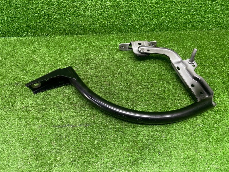 Петля крышки багажника, 1550 рублей, Москва