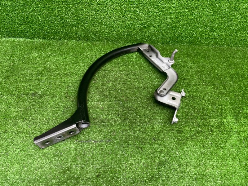 Петля крышки багажника, 1500 рублей, Москва