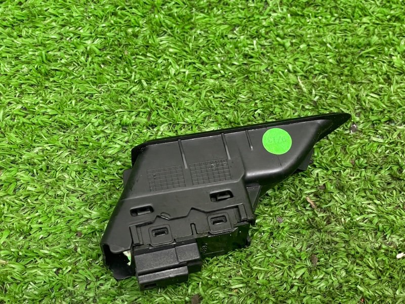 Кнопка открывания багажника, 2000 рублей, Москва