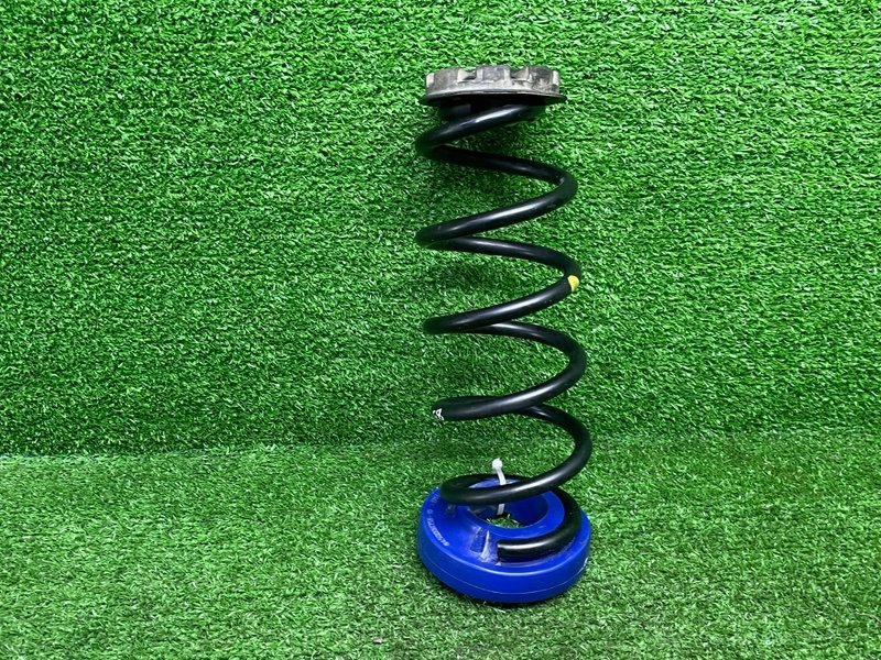 Пружина задняя, 1200 рублей, Москва