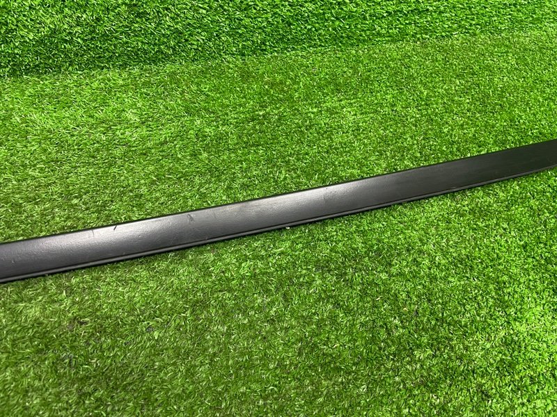 Молдинг лобового стекла, 2100 рублей, Москва