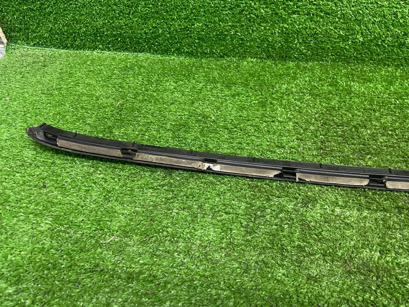 Молдинг лобового стекла, 2100 рублей, Москва