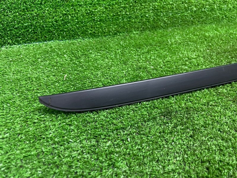 Молдинг лобового стекла, 2300 рублей, Москва