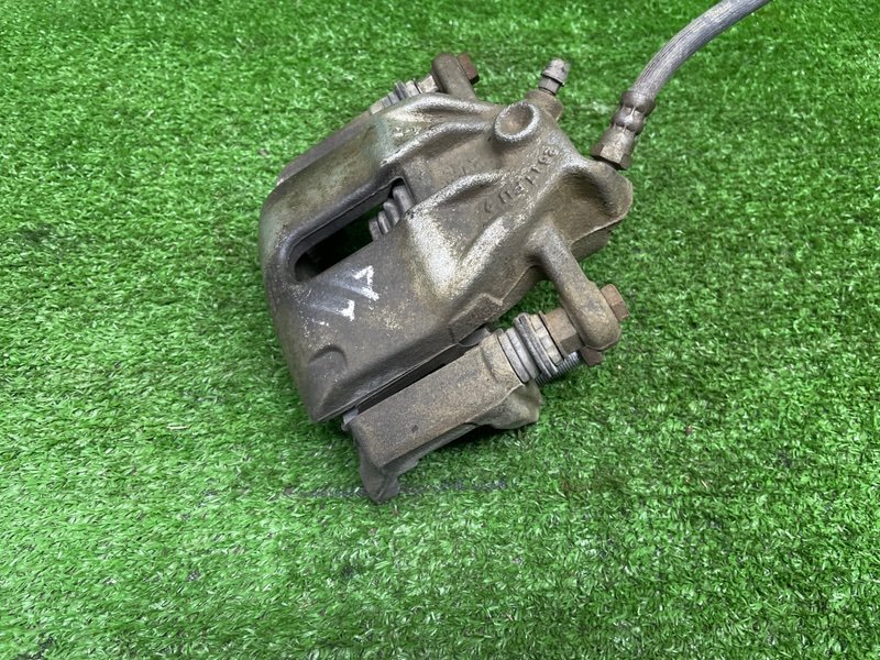 Суппорт тормозной передний правый, 2200 рублей, Москва