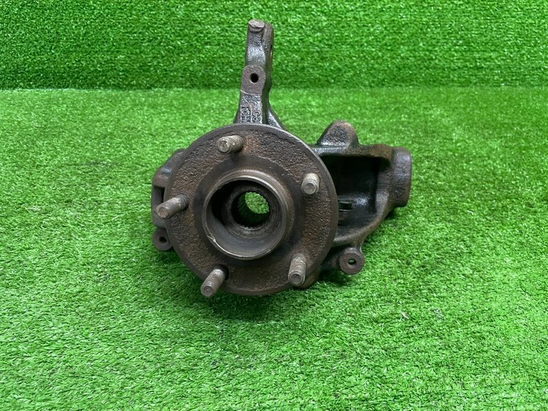 Кулак поворотный, 3100 рублей, Москва